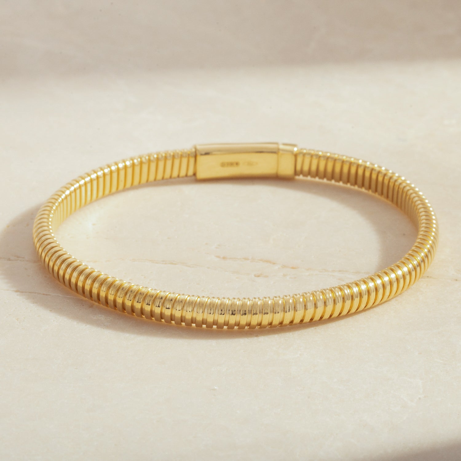 Mini Shell 18K Gold Bracelet