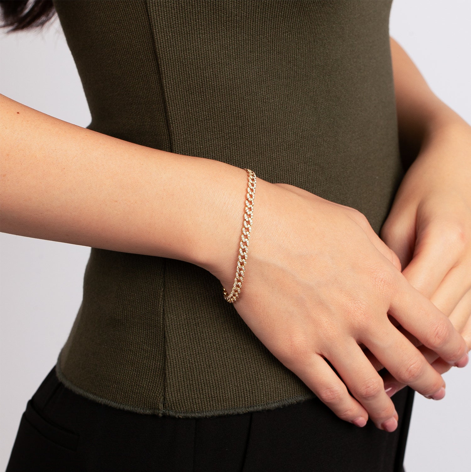 18K Gold Diamond Pave Cuban Link Petite Bracelet
